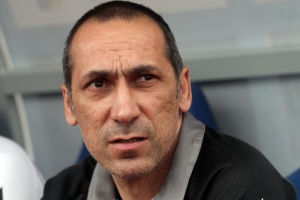 &Epsilon;&nu;&rsquo; &alpha;&nu;&alpha;&mu;&omicron;&nu;ή &tau;&omicron;&upsilon; &Alpha;&lambda;&alpha;&phi;&omicron;ύ&zeta;&omicron;&upsilon; &gamma;&iota;&alpha; &Delta;ώ&nu;&eta;