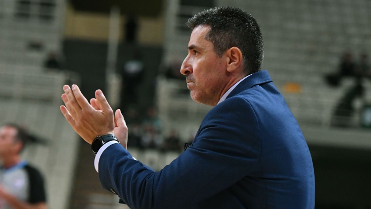 &Pi;&rho;ί&phi;&tau;&eta;&sigmaf;: &laquo;&Kappa;&alpha;&nu;&epsilon;ί&sigmaf; &delta;&epsilon;&nu; &mu;&pi;&omicron;&rho;&epsilon;ί &nu;&alpha; &kappa;&omicron;&iota;&mu;&eta;&theta;&epsilon;ί ή&sigma;&upsilon;&chi;&omicron;&sigmaf; &tau;&omicron; &beta;&rho;ά&delta;&upsilon;&raquo;