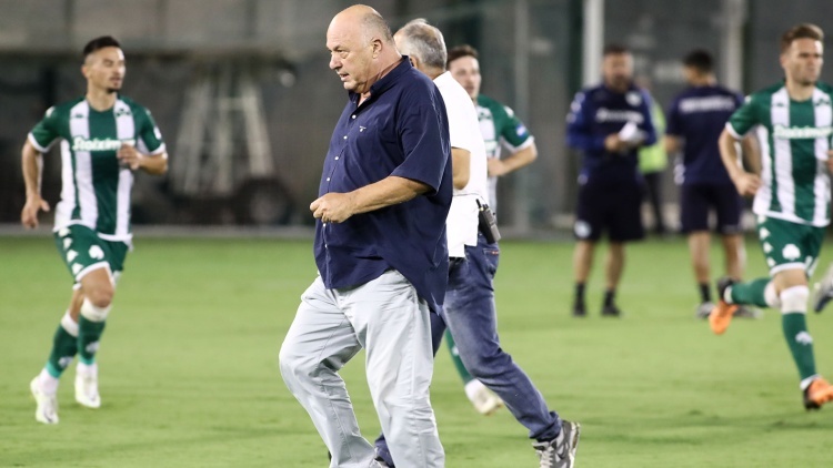 &Mu;&pi;έ&omicron;&sigmaf;: &laquo;Έ&chi;&epsilon;&iota; &pi;&rho;&alpha;&sigma;&iota;&nu;ί&sigma;&epsilon;&iota; &omicron; &Beta;ό&lambda;&omicron;&sigmaf; - &Delta;&epsilon;&nu; &upsilon;&pi;ά&rho;&chi;&omicron;&upsilon;&nu; έ&xi;&tau;&rho;&alpha; &epsilon;&iota;&sigma;&iota;&tau;ή&rho;&iota;&alpha;&raquo;