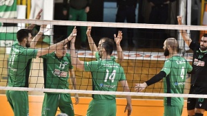 &Chi;&omega;&rho;ί&sigmaf; &delta;&rho;ά&sigma;&eta; &sigma;&tau;&eta; Volley League &mu;έ&chi;&rho;&iota; &tau;&omicron; &tau;έ&lambda;&omicron;&sigmaf; &Alpha;&pi;&rho;&iota;&lambda;ί&omicron;&upsilon;