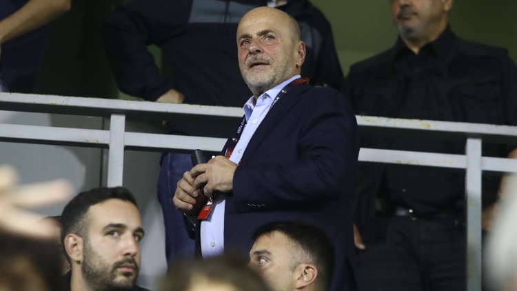 &Omicron; &Gamma;. &Alpha;&lambda;&alpha;&phi;&omicron;ύ&zeta;&omicron;&sigmaf; &kappa;&alpha;&tau;έ&theta;&epsilon;&sigma;&epsilon; &sigma;&tau;&eta;&nu; &Epsilon;&Epsilon;&Alpha; &gamma;&iota;&alpha; &theta;&upsilon;&gamma;&alpha;&tau;&rho;&iota;&kappa;έ&sigmaf; &kappa;&alpha;&iota; &pi;&rho;&omicron;&pi;&omicron;&nu;&eta;&tau;ή &pi;&omicron;&upsilon; &delta;&epsilon;&nu; &pi;&alpha;&nu;&eta;&gamma;ύ&rho;&iota;&sigma;&epsilon; &gamma;&kappa;&omicron;&lambda;!