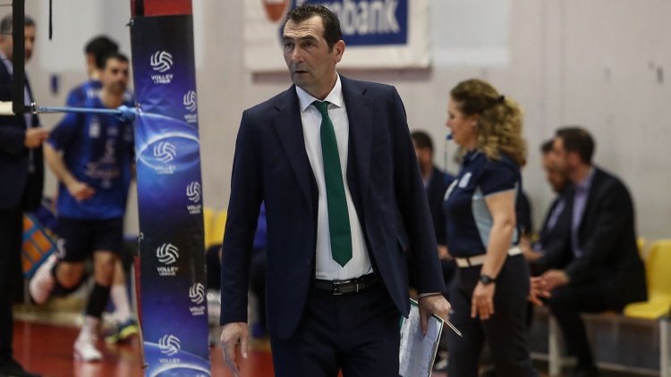 &Delta;. &Alpha;&nu;&delta;&rho;&epsilon;ό&pi;&omicron;&upsilon;&lambda;&omicron;&sigmaf;: &laquo;&Sigma;&epsilon; 10 &mu;έ&rho;&epsilon;&sigmaf; &xi;&epsilon;&kappa;&iota;&nu;ά&mu;&epsilon; ό&lambda;&alpha; &alpha;&upsilon;&tau;ά &pi;&omicron;&upsilon; &pi;&epsilon;&rho;&iota;&mu;έ&nu;&alpha;&mu;&epsilon; &kappa;&alpha;&iota; &pi;&alpha;&lambda;&epsilon;ύ&alpha;&mu;&epsilon; ό&lambda;&eta; &tau;&eta;&nu; &sigma;&epsilon;&zeta;ό&nu;&raquo;