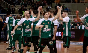 &Mu;&epsilon; 12ά&delta;&alpha; &alpha;&lambda;ά &Sigma;&Epsilon;&Phi; &omicron; &Pi;&alpha;&nu;&alpha;&theta;&eta;&nu;&alpha;ϊ&kappa;ό&sigmaf;, &mu;&epsilon; &Chi;ά&kappa;&epsilon;&tau; &eta; &Tau;&Sigma;&Sigma;&Kappa;&Alpha; &Mu;ό&sigma;&chi;&alpha;&sigmaf;
