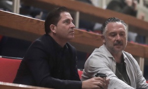 &Sigma;&tau;&omicron; &Omicron;&Alpha;&Kappa;&Alpha; &gamma;&iota;&alpha; &tau;&omicron;&nu; &Pi;&alpha;&nu;&alpha;&theta;&eta;&nu;&alpha;ϊ&kappa;ό &omicron; &Pi;&alpha;&sigma;&kappa;&omicron;&upsilon;ά&lambda;