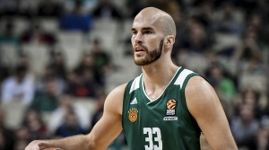 &Kappa;&alpha;&lambda;ά&theta;&eta;&sigmaf;: &laquo;Έ&chi;&omicron;&upsilon;&mu;&epsilon; &tau;&omicron;&upsilon;&sigmaf; &kappa;&alpha;&lambda;ύ&tau;&epsilon;&rho;&omicron;&upsilon;&sigmaf; &phi;&iota;&lambda;ά&theta;&lambda;&omicron;&upsilon;&sigmaf;&raquo; (vid)