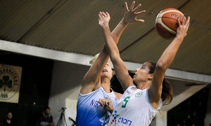 &Epsilon;ύ&kappa;&omicron;&lambda;&eta; &nu;ί&kappa;&eta; &gamma;&iota;&alpha; &tau;&iota;&sigmaf; &laquo;&pi;&rho;ά&sigma;&iota;&nu;&epsilon;&sigmaf; &alpha;&mu;&alpha;&zeta;ό&nu;&epsilon;&sigmaf;&raquo;
