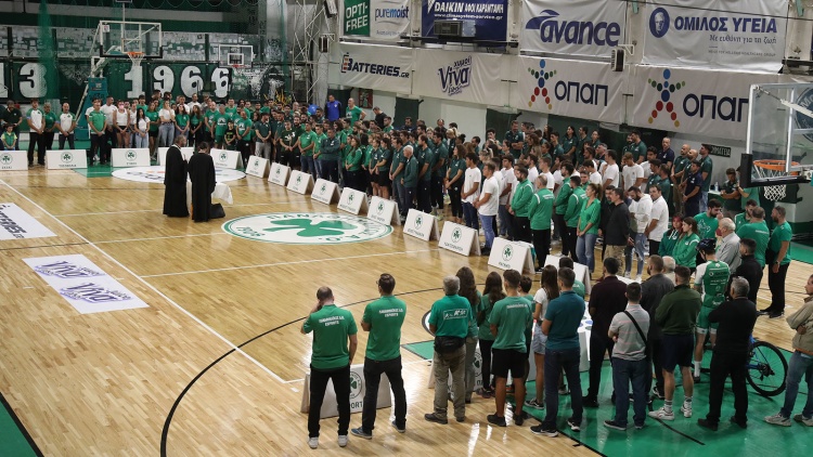 &Sigma;ύ&sigma;&sigma;&omega;&mu;&omicron;&sigmaf; &omicron; &Pi;&alpha;&nu;&alpha;&theta;&eta;&nu;&alpha;ϊ&kappa;ό&sigmaf; &Alpha;.&Omicron;. &sigma;&tau;&omicron;&nu; &alpha;&gamma;&iota;&alpha;&sigma;&mu;ό (pics)