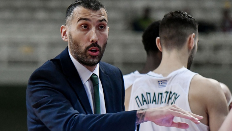 &Sigma;ί&mu;&tau;&sigma;&alpha;&kappa;: &laquo;&Delta;&epsilon;&nu; έ&chi;&epsilon;&iota; &kappa;ά&tau;&iota; &sigma;&omicron;&beta;&alpha;&rho;ό &omicron; &Nu;έ&nu;&tau;&omicron;&beta;&iota;&tau;&sigmaf;&raquo;