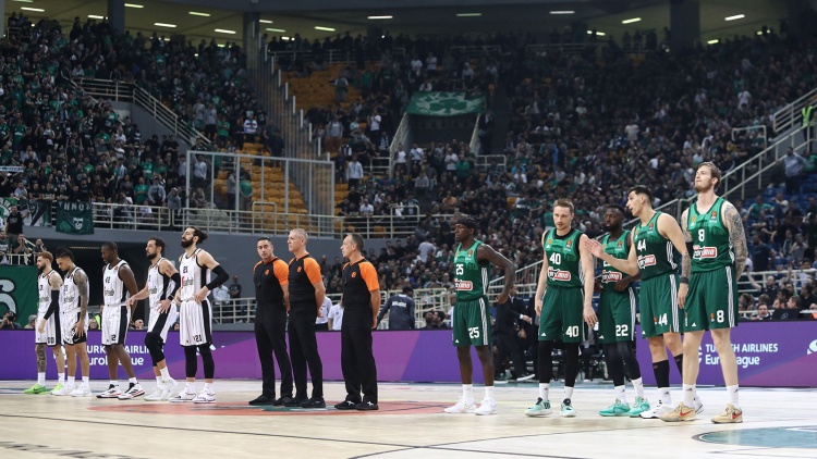 &Sigma;&tau;&eta;&nu; &kappa;&omicron;&rho;&upsilon;&phi;&alpha;ί&alpha; &pi;&epsilon;&nu;&tau;ά&delta;&alpha; &pi;&rho;&omicron;&sigma;έ&lambda;&epsilon;&upsilon;&sigma;&eta;&sigmaf; &omicron;&pi;&alpha;&delta;ώ&nu; &sigma;&tau;&eta;&nu; Euroleague &omicron; &Pi;&alpha;&nu;&alpha;&theta;&eta;&nu;&alpha;ϊ&kappa;ό&sigmaf; (pic)