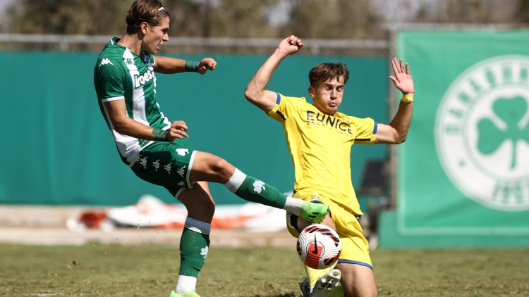&Kappa;19: &Tau;&alpha; highlights &tau;&eta;&sigmaf; &nu;ί&kappa;&eta;&sigmaf; &tau;&omicron;&upsilon; &Pi;&alpha;&nu;&alpha;&theta;&eta;&nu;&alpha;ϊ&kappa;&omicron;ύ &mu;&epsilon; 4-1 &epsilon;&pi;ί &tau;&omicron;&upsilon; &Alpha;&sigma;&tau;έ&rho;&alpha; &Tau;&rho;ί&pi;&omicron;&lambda;&eta;&sigmaf;