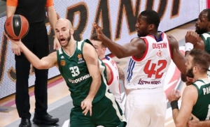 &Eta; &nu;ί&kappa;&eta; &epsilon;&pi;ί &tau;&eta;&sigmaf; &Epsilon;&phi;έ&sigmaf; &alpha;&pi;ό &tau;&eta;&nu; &pi;&alpha;&rho;&alpha;&kappa;ά&mu;&epsilon;&rho;&alpha; (vid)