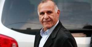 &Kappa;&omega;&nu;&sigma;&tau;&alpha;&nu;&tau;ί&nu;&omicron;&upsilon; &kappa;&alpha;&iota; &Sigma;&omega;&pi;ή&lambda;&eta;&sigmaf; &epsilon;&pi;&iota;&sigma;ή&mu;&omega;&sigmaf;
