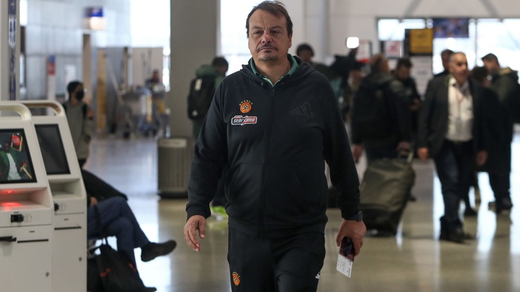 &Alpha;&tau;&alpha;&mu;ά&nu;: &laquo;&Delta;&epsilon;&nu; &epsilon;ί&delta;&alpha; &tau;&eta; &Zeta;&alpha;&lambda;&gamma;&kappa;ί&rho;&iota;&sigmaf;, &theta;&alpha; &delta;&omega; &beta;ί&nu;&tau;&epsilon;&omicron; &sigma;&tau;&eta;&nu; &pi;&tau;ή&sigma;&eta; - &Pi;&rho;ώ&tau;&alpha; &tau;&alpha; Playoffs &kappa;&alpha;&iota; &mu;&epsilon;&tau;ά &tau;&eta;&nu; 4ά&delta;&alpha;&raquo;