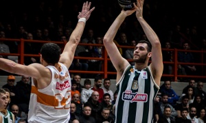 &Pi;&alpha;&pi;&alpha;&gamma;&iota;ά&nu;&nu;&eta;&sigmaf;: &laquo;&Mu;&epsilon; &beta;&omicron;&eta;&theta;ά&epsilon;&iota; &eta; &pi;ί&epsilon;&sigma;&eta; &kappa;&alpha;&iota; &omicron;&iota; &pi;&rho;&omicron;&pi;&omicron;&nu;&eta;&tau;έ&sigmaf; &mu;&omicron;&upsilon;&raquo;
