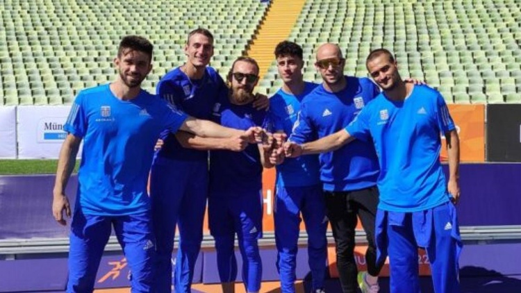 9&eta; &theta;έ&sigma;&eta; &sigma;&tau;&eta;&nu; &Epsilon;&upsilon;&rho;ώ&pi;&eta; &eta; 4x100 &tau;&omega;&nu; &alpha;&nu;&delta;&rho;ώ&nu; &mu;&epsilon; &Tau;&rho;&iota;&beta;&upsilon;&zeta;ά