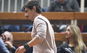 &Sigma;&tau;&eta;&nu; &pi;&rho;&omicron;&pi;ό&nu;&eta;&sigma;&eta; &omicron; &Gamma;&iota;&alpha;&nu;&nu;&alpha;&kappa;ό&pi;&omicron;&upsilon;&lambda;&omicron;&sigmaf;