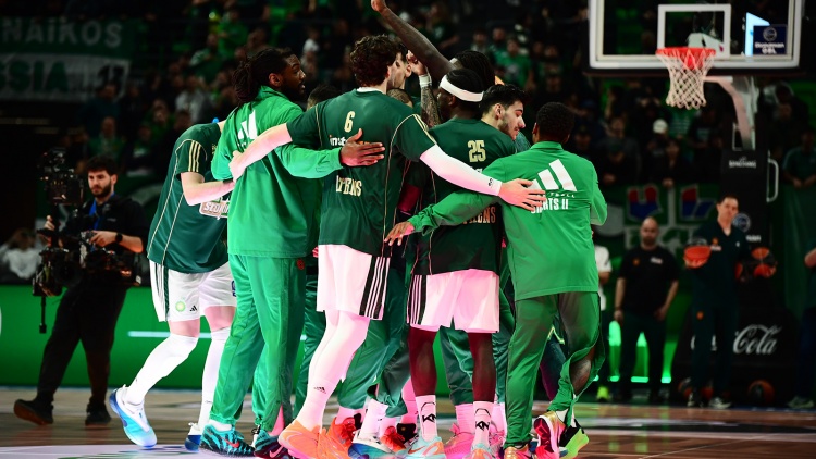 &Pi;&alpha;&nu;&alpha;&theta;&eta;&nu;&alpha;ϊ&kappa;ό&sigmaf;: &Tau;&alpha; &sigma;&epsilon;&nu;ά&rho;&iota;&alpha; &gamma;&iota;&alpha; &tau;&eta;&nu; &epsilon;&xi;ά&delta;&alpha; &tau;&eta;&sigmaf; Euroleague &kappa;&alpha;&iota; ό&chi;&iota; &mu;ό&nu;&omicron; &mu;&epsilon;&tau;ά &tau;&eta; &nu;ί&kappa;&eta; &tau;&eta;&sigmaf; &Chi;ά&pi;&omicron;&epsilon;&lambda;