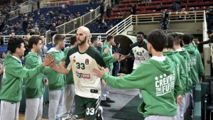 &Tau;&alpha; "&chi;&rho;ό&nu;&iota;&alpha; &pi;&omicron;&lambda;&lambda;ά" &tau;&omicron;&upsilon; &Pi;&alpha;&nu;&alpha;&theta;&eta;&nu;&alpha;ϊ&kappa;&omicron;ύ &sigma;&tau;&omicron;&nu; &Kappa;&alpha;&lambda;ά&theta;&eta; (vid)