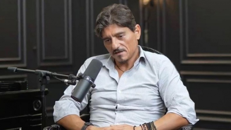 &Omicron; &Delta;. &Gamma;&iota;&alpha;&nu;&nu;&alpha;&kappa;ό&pi;&omicron;&upsilon;&lambda;&omicron;&sigmaf; &mu;&iota;&lambda;ά&epsilon;&iota; &gamma;&iota;&alpha; &tau;&omicron;&nu; &Pi;&alpha;&nu;&alpha;&theta;&eta;&nu;&alpha;ϊ&kappa;ό, &tau;&eta;&nu; Euroleague &kappa;&alpha;&iota; &tau;&omicron;&upsilon;&sigmaf; &Alpha;&gamma;&gamma;&epsilon;&lambda;ό&pi;&omicron;&upsilon;&lambda;&omicron;&upsilon;&sigmaf; (vid)
