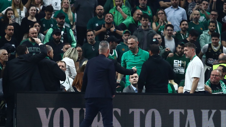 Έ&nu;&tau;&alpha;&sigma;&eta; &sigma;&tau;&omicron; &Omicron;&Alpha;&Kappa;&Alpha; &mu;&epsilon; &mu;&epsilon;&theta;&upsilon;&sigma;&mu;έ&nu;&omicron;&upsilon;&sigmaf; &phi;ί&lambda;&omicron;&upsilon;&sigmaf; &tau;&eta;&sigmaf; &Zeta;&alpha;&lambda;&gamma;&kappa;ί&rho;&iota;&sigmaf;, &alpha;&pi;&omicron;&mu;&alpha;&kappa;&rho;ύ&nu;&theta;&eta;&kappa;&alpha;&nu; &alpha;&pi;ό &tau;&omicron; &gamma;ή&pi;&epsilon;&delta;&omicron;