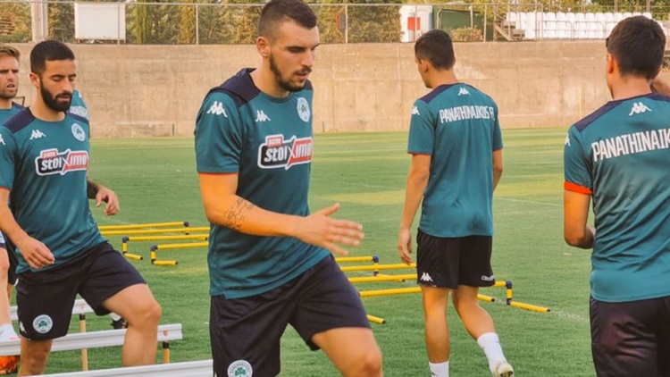 &Pi;&rho;ώ&tau;&eta; &pi;&rho;&omicron;&pi;ό&nu;&eta;&sigma;&eta; &tau;&omicron;&upsilon; &Sigma;ά&rho;&lambda;&iota;&alpha; &mu;&epsilon; &tau;&omicron;&nu; &Pi;&alpha;&nu;&alpha;&theta;&eta;&nu;&alpha;ϊ&kappa;ό (pics)