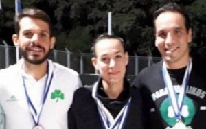 &Sigma;&tau;&omicron; Tynisian Open Masters &mu;&epsilon; &delta;ύ&omicron; &sigma;&upsilon;&mu;&mu;&epsilon;&tau;&omicron;&chi;έ&sigmaf;