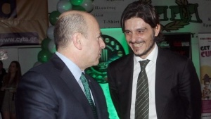 &laquo;&Phi;&omicron;&upsilon;&nu;&tau;ώ&nu;&omicron;&upsilon;&nu;&raquo; &omicron;&iota; &sigma;&upsilon;&zeta;&eta;&tau;ή&sigma;&epsilon;&iota;&sigmaf; &mu;&epsilon;&tau;&alpha;&xi;ύ &Epsilon;&rho;&alpha;&sigma;&iota;&tau;έ&chi;&nu;&eta; &kappa;&alpha;&iota; &Pi;&Alpha;&Epsilon;