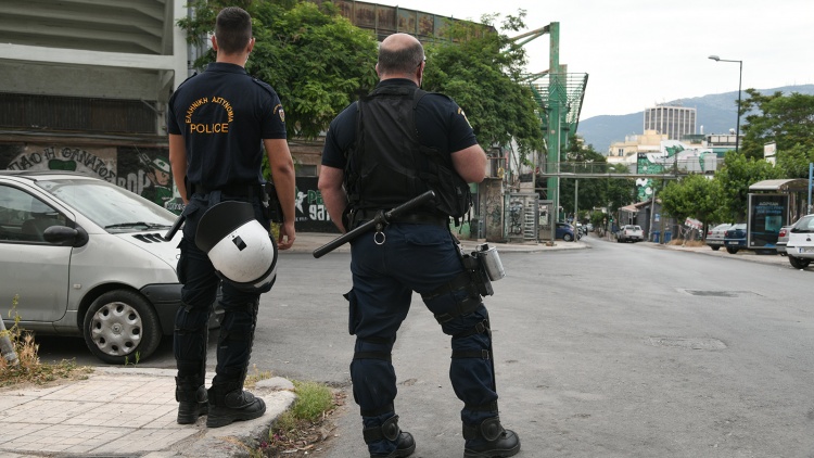 Έ&phi;&omicron;&delta;&omicron;&sigmaf; &tau;&eta;&sigmaf; &Epsilon;&Lambda;.&Alpha;&Sigma; &sigma;&epsilon; &sigma;&upsilon;&nu;&delta;έ&sigma;&mu;&omicron;&upsilon;&sigmaf; &tau;&omicron;&upsilon; &Pi;&alpha;&nu;&alpha;&theta;&eta;&nu;&alpha;ϊ&kappa;&omicron;ύ &kappa;&alpha;&iota; &tau;&eta;&sigmaf; &Alpha;&Epsilon;&Kappa;