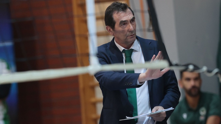 &Alpha;&nu;&delta;&rho;&epsilon;ό&pi;&omicron;&upsilon;&lambda;&omicron;&sigmaf;: &laquo;&Epsilon;ί&nu;&alpha;&iota; &alpha;&pi;&alpha;&rho;ά&delta;&epsilon;&kappa;&tau;&omicron; &alpha;&upsilon;&tau;ό &pi;&omicron;&upsilon; έ&kappa;&alpha;&nu;&alpha;&nu; &sigma;&tau;&omicron;&nu; &Pi;&alpha;&nu;&alpha;&theta;&eta;&nu;&alpha;ϊ&kappa;ό &omicron;&iota; &delta;&iota;&alpha;&iota;&tau;&eta;&tau;έ&sigmaf;&raquo;
