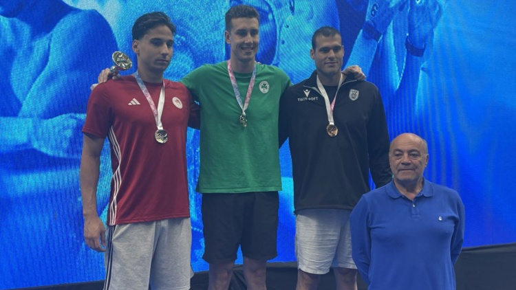 &Pi;&rho;ώ&tau;&omicron;&sigmaf; &sigma;&tau;&omicron; Acropolis Swim &omicron; &Gamma;&kappa;&omicron;&lambda;&omicron;&mu;έ&epsilon;&beta;
