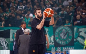 Έ&gamma;&iota;&nu;&epsilon; &mu;έ&lambda;&omicron;&sigmaf; &sigma;&tau;&omicron;&nu; &Epsilon;&rho;&alpha;&sigma;&iota;&tau;έ&chi;&nu;&eta; &omicron; &Pi;&alpha;&pi;&pi;ά&sigmaf; (pic)
