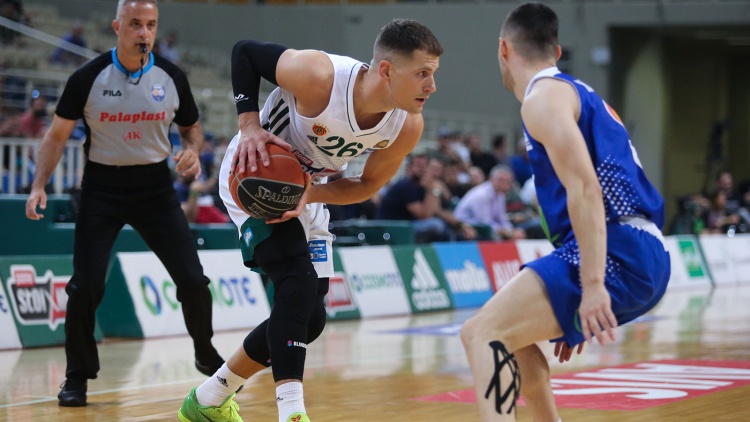 &Eta; &delta;&epsilon;ύ&tau;&epsilon;&rho;&eta; &mu;&epsilon;&gamma;&alpha;&lambda;ύ&tau;&epsilon;&rho;&eta; &laquo;&pi;&rho;ά&sigma;&iota;&nu;&eta;&raquo; &nu;ί&kappa;&eta; &sigma;&epsilon; Play Off