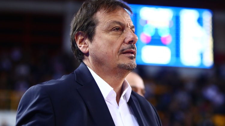 &Alpha;&tau;&alpha;&mu;ά&nu;: &laquo;&Eta; &delta;&iota;&omicron;ί&kappa;&eta;&sigma;&eta; &pi;ή&rho;&epsilon; ό&pi;&omicron;&iota;&omicron;&nu; &pi;&alpha;ί&kappa;&tau;&eta; ή&theta;&epsilon;&lambda;&alpha; - &Epsilon;ί&nu;&alpha;&iota; &chi;&alpha;&rho;&omicron;ύ&mu;&epsilon;&nu;&omicron;&sigmaf; &omicron; &Gamma;&iota;&alpha;&nu;&nu;&alpha;&kappa;ό&pi;&omicron;&upsilon;&lambda;&omicron;&sigmaf;&raquo;