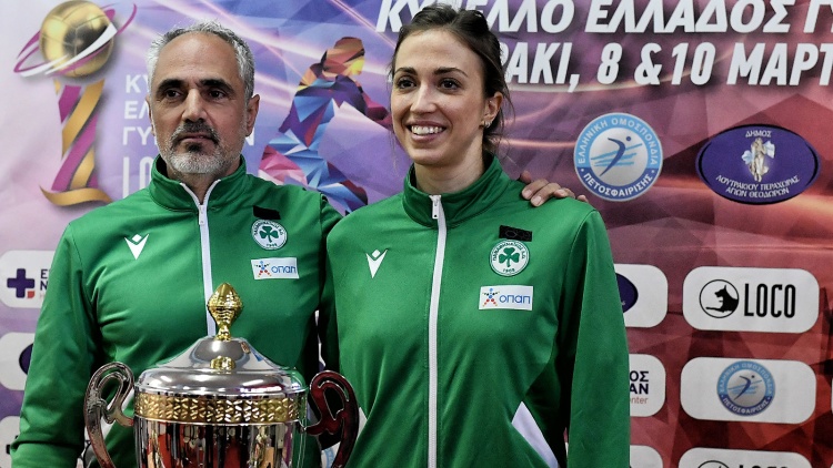 &Pi;&alpha;&pi;&alpha;&phi;&omega;&tau;ί&omicron;&upsilon;: &laquo;&Theta;έ&lambda;&omicron;&upsilon;&mu;&epsilon; &tau;&omicron; &Kappa;ύ&pi;&epsilon;&lambda;&lambda;&omicron; &gamma;&iota;&alpha; &nu;&alpha; &tau;&omicron; &alpha;&phi;&iota;&epsilon;&rho;ώ&sigma;&omicron;&upsilon;&mu;&epsilon; &sigma;&tau;&eta;&nu; &Rho;&omicron;ύ&xi;&iota; &Nu;&tau;&omicron;&upsilon;&mu;&iota;&tau;&rho;έ&sigma;&kappa;&omicron;&upsilon;&raquo;