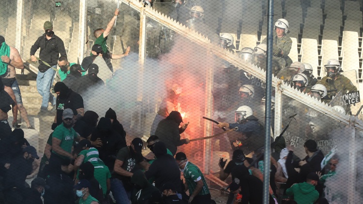 &Epsilon;&pi;&epsilon;&iota;&sigma;ό&delta;&iota;&alpha; &mu;&epsilon; &phi;&omega;&tau;&omicron;&beta;&omicron;&lambda;ί&delta;&epsilon;&sigmaf; &kappa;&alpha;&iota; &delta;&alpha;&kappa;&rho;&upsilon;&gamma;ό&nu;&alpha; &sigma;&tau;&omicron; &Omicron;&Alpha;&Kappa;&Alpha; (pics)
