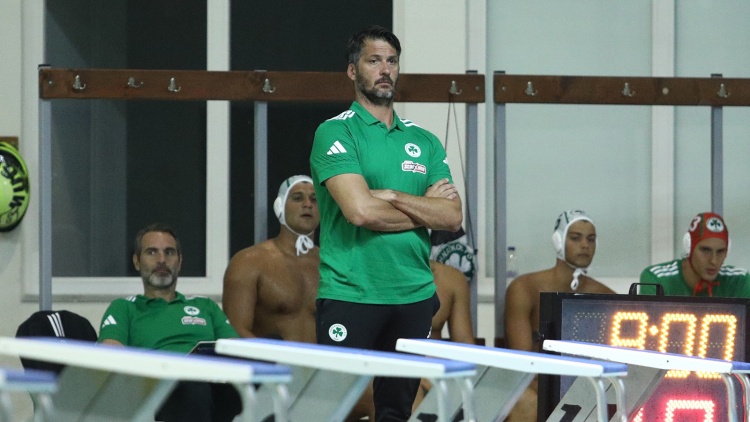 &Mu;ά&zeta;&eta;&sigmaf;: &laquo;&Epsilon;ί&chi;&alpha;&mu;&epsilon; &pi;ά&theta;&omicron;&sigmaf; &kappa;&alpha;&iota; &epsilon;&nu;έ&rho;&gamma;&epsilon;&iota;&alpha; &alpha;&lambda;&lambda;ά &kappa;ά&nu;&alpha;&mu;&epsilon; &alpha;&rho;&kappa;&epsilon;&tau;ά &tau;&alpha;&kappa;&tau;&iota;&kappa;ά &lambda;ά&theta;&eta;&raquo;