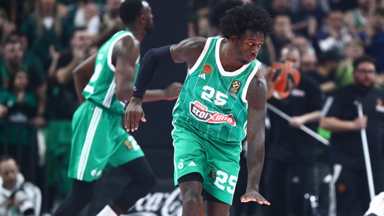 &Omicron; MVP &Nu;&alpha;&nu;... &kappa;ό&nu;&tau;&upsilon;&nu;&epsilon; 36 &pi;ό&nu;&tau;&omicron;&upsilon;&sigmaf; &tau;&eta;&nu; &Epsilon;&phi;έ&sigmaf; &kappa;&alpha;&iota; έ&delta;&omega;&sigma;&epsilon; &tau;&eta; &nu;ί&kappa;&eta; &sigma;&tau;&omicron;&nu; &Pi;&alpha;&nu;&alpha;&theta;&eta;&nu;&alpha;ϊ&kappa;ό!