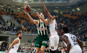 &Eta; &pi;&alpha;&rho;&alpha;&kappa;ά&mu;&epsilon;&rho;&alpha; &tau;&omicron;&upsilon; &alpha;&gamma;ώ&nu;&alpha; &mu;&epsilon; &tau;&eta;&nu; &Nu;&tau;&alpha;&rho;&omicron;&upsilon;&sigma;ά&phi;&alpha;&kappa;&alpha; (vid)