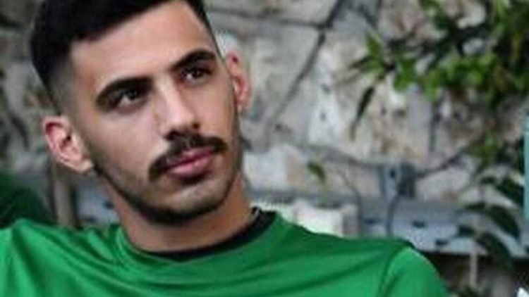 &Sigma;&tau;&omicron;&nu; &Pi;&alpha;&nu;&alpha;&theta;&eta;&nu;&alpha;ϊ&kappa;ό &omicron; &Mu;&omicron;&upsilon;&rho;&tau;&zeta;&omicron;ύ&kappa;&omicron;&sigmaf;