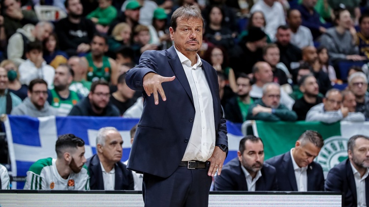 &Alpha;&tau;&alpha;&mu;ά&nu;: &laquo;&Mu;&alpha;&sigmaf; έ&phi;&epsilon;&rho;&epsilon; &pi;&rho;&omicron;&beta;&lambda;ή&mu;&alpha;&tau;&alpha; &eta; ά&mu;&upsilon;&nu;&alpha; &zeta;ώ&nu;&eta;&sigmaf; &alpha;&lambda;&lambda;ά &beta;&rho;ή&kappa;&alpha;&mu;&epsilon; &tau;&rho;ό&pi;&omicron;&raquo;