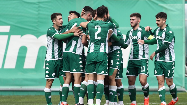 &Kappa;19: &Epsilon;&pi;&iota;&sigma;&tau;&rho;&omicron;&phi;ή &sigma;&tau;&iota;&sigmaf; &nu;ί&kappa;&epsilon;&sigmaf; &mu;&epsilon; 3ά&rho;&alpha; &gamma;&iota;&alpha; &tau;&omicron;&nu; &Pi;&alpha;&nu;&alpha;&theta;&eta;&nu;&alpha;ϊ&kappa;ό