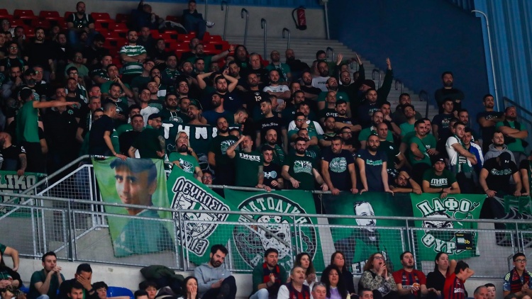 &Delta;&upsilon;&nu;&alpha;&mu;&iota;&kappa;ό &pi;&alpha;&rho;ώ&nu; &alpha;&pi;ό &tau;&omicron;&upsilon;&sigmaf; &phi;ί&lambda;&omicron;&upsilon;&sigmaf; &tau;&omicron;&upsilon; &Pi;&alpha;&nu;&alpha;&theta;&eta;&nu;&alpha;ϊ&kappa;&omicron;ύ &sigma;&tau;&eta;&nu; &laquo;Fernando Buesa Arena&raquo;