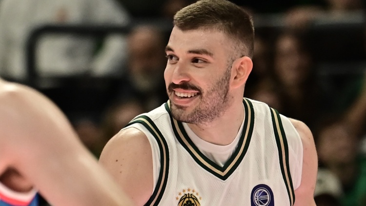 &Rho;&omicron;&gamma;&kappa;&alpha;&beta;ό&pi;&omicron;&upsilon;&lambda;&omicron;&sigmaf;: &laquo;Ή&mu;&omicron;&upsilon;&nu; &sigma;&epsilon; &rho;&upsilon;&theta;&mu;ό, &mu;&epsilon; &pi;ί&sigma;&tau;&epsilon;&upsilon;&alpha;&nu; ό&lambda;&omicron;&iota; &ndash; &Delta;&epsilon;&nu; &theta;&alpha; &sigma;&tau;&alpha;&mu;&alpha;&tau;ή&sigma;&omega; &pi;&omicron;&tau;έ &nu;&alpha; &sigma;&omicron;&upsilon;&tau;ά&rho;&omega;&raquo; (vid)