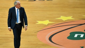 &Omicron;&mu;&pi;&rho;ά&nu;&tau;&omicron;&beta;&iota;&tau;&sigmaf;: &laquo;&Kappa;&alpha;&nu;&epsilon;ί&sigmaf; &delta;&epsilon;&nu; &kappa;&alpha;&tau;&alpha;&lambda;&alpha;&beta;&alpha;ί&nu;&epsilon;&iota; &tau;&iota; &sigma;&upsilon;&mu;&beta;&alpha;ί&nu;&epsilon;&iota; ό&tau;&alpha;&nu; &pi;ά&omega; &sigma;&tau;&omicron; &Omicron;&Alpha;&Kappa;&Alpha;&raquo;