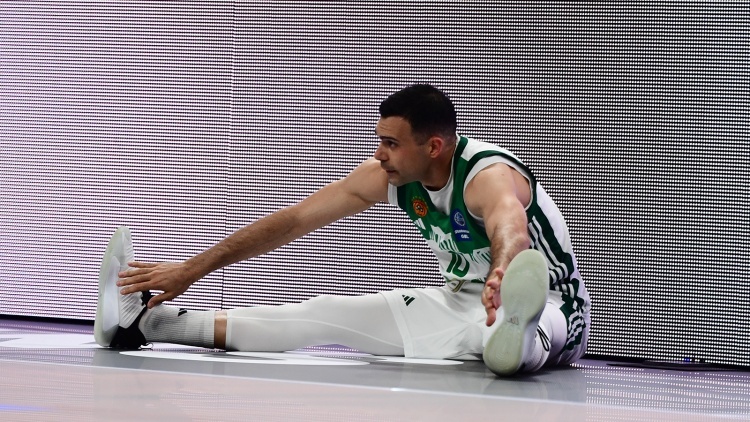 &Chi;&omega;&rho;ί&sigmaf; &Sigma;&lambda;&omicron;ύ&kappa;&alpha; &kappa;&alpha;&iota; Ό&sigma;&mu;&alpha;&nu; &omicron; &Pi;&alpha;&nu;&alpha;&theta;&eta;&nu;&alpha;ϊ&kappa;ό&sigmaf; &sigma;&tau;&omicron;&nu; 4&omicron; &tau;&epsilon;&lambda;&iota;&kappa;ό &mu;&epsilon; &tau;&omicron;&nu; &Omicron;&lambda;&upsilon;&mu;&pi;&iota;&alpha;&kappa;ό