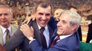 &Omicron;&mu;&pi;&rho;ά&nu;&tau;&omicron;&beta;&iota;&tau;&sigmaf; &gamma;&iota;&alpha; &Pi;&alpha;ύ&lambda;&omicron;: &laquo;&Delta;&epsilon;&nu; &mu;&pi;&omicron;&rho;ώ &nu;&alpha; &kappa;&omicron;&iota;&mu;&eta;&theta;ώ&raquo;