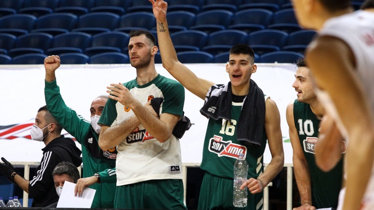 &Alpha;&pi;ό&lambda;&upsilon;&tau;&omicron;&sigmaf; &kappa;&upsilon;&rho;ί&alpha;&rho;&chi;&omicron;&sigmaf; &omicron; &Pi;&alpha;&nu;&alpha;&theta;&eta;&nu;&alpha;ϊ&kappa;ό&sigmaf; &kappa;ό&nu;&tau;&rho;&alpha; &sigma;&tau;&omicron;&nu; &Iota;&omega;&nu;&iota;&kappa;ό (pic)
