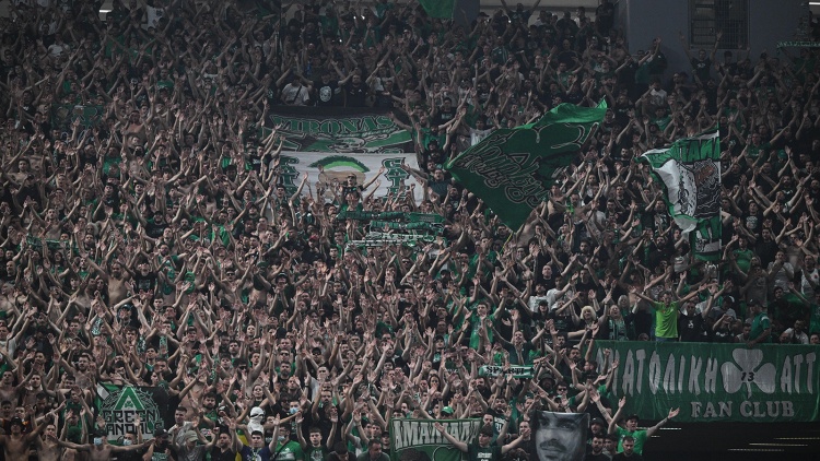 Έ&gamma;&iota;&nu;&epsilon; &kappa;&alpha;&iota; &alpha;&upsilon;&tau;ό &sigma;&tau;&omicron;&nu; 5&omicron; &tau;&epsilon;&lambda;&iota;&kappa;ό: Sold Out &sigma;&tau;&omicron; &Tau;-Center &sigma;&epsilon; &epsilon;&kappa;&tau;ό&sigmaf; έ&delta;&rho;&alpha;&sigmaf; &alpha;&gamma;ώ&nu;&alpha; &tau;&omicron;&upsilon; &Pi;&alpha;&nu;&alpha;&theta;&eta;&nu;&alpha;ϊ&kappa;&omicron;ύ (pic)