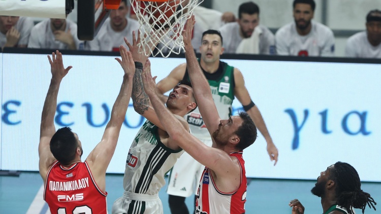 &Omicron;&iota; 12ά&delta;&epsilon;&sigmaf; &tau;&omicron;&upsilon; 3&omicron;&upsilon; &tau;&epsilon;&lambda;&iota;&kappa;&omicron;ύ