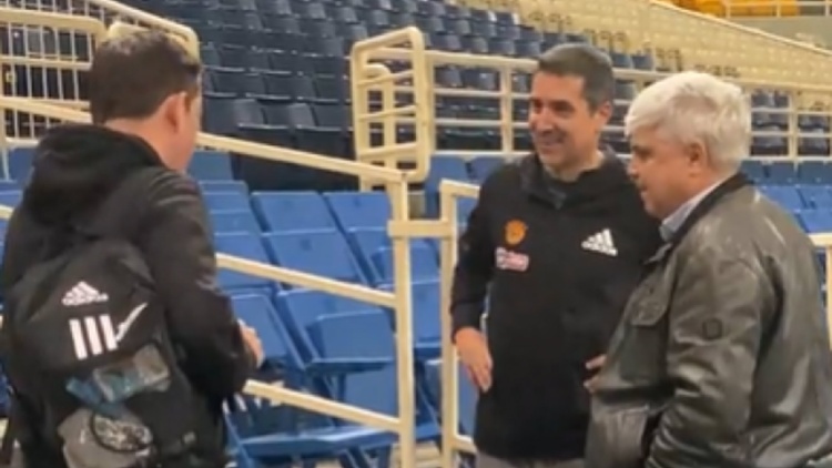 &Tau;&alpha; &epsilon;ί&pi;&alpha;&nu; &Pi;&rho;ί&phi;&tau;&eta;&sigmaf;, &Pi;&alpha;&pi;&alpha;&delta;ό&pi;&omicron;&upsilon;&lambda;&omicron;&sigmaf; &kappa;&alpha;&iota; &Pi;&alpha;&sigma;&kappa;&omicron;&upsilon;ά&lambda; &sigma;&tau;&omicron; &Omicron;&Alpha;&Kappa;&Alpha; (vid)